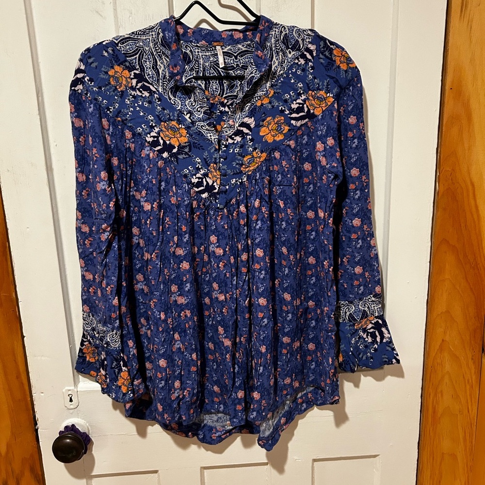 Free people baby doll blouse size s.